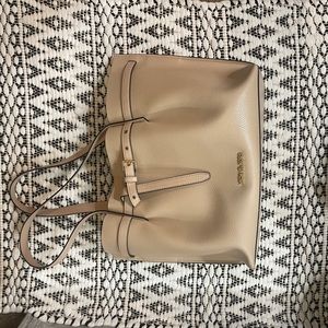 Micheal Kors Purse